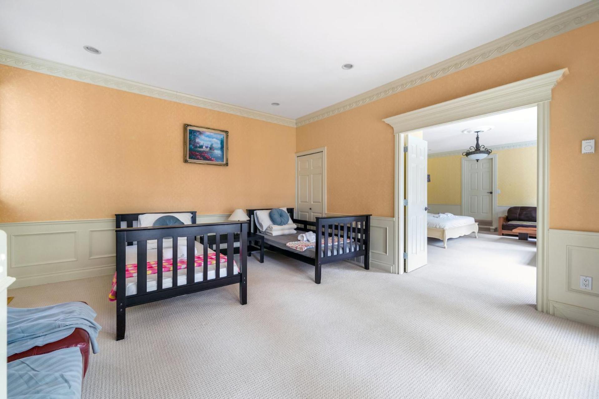 Charming Retreat On Cypress Street, Your Home Away From Home Ванкувър Екстериор снимка