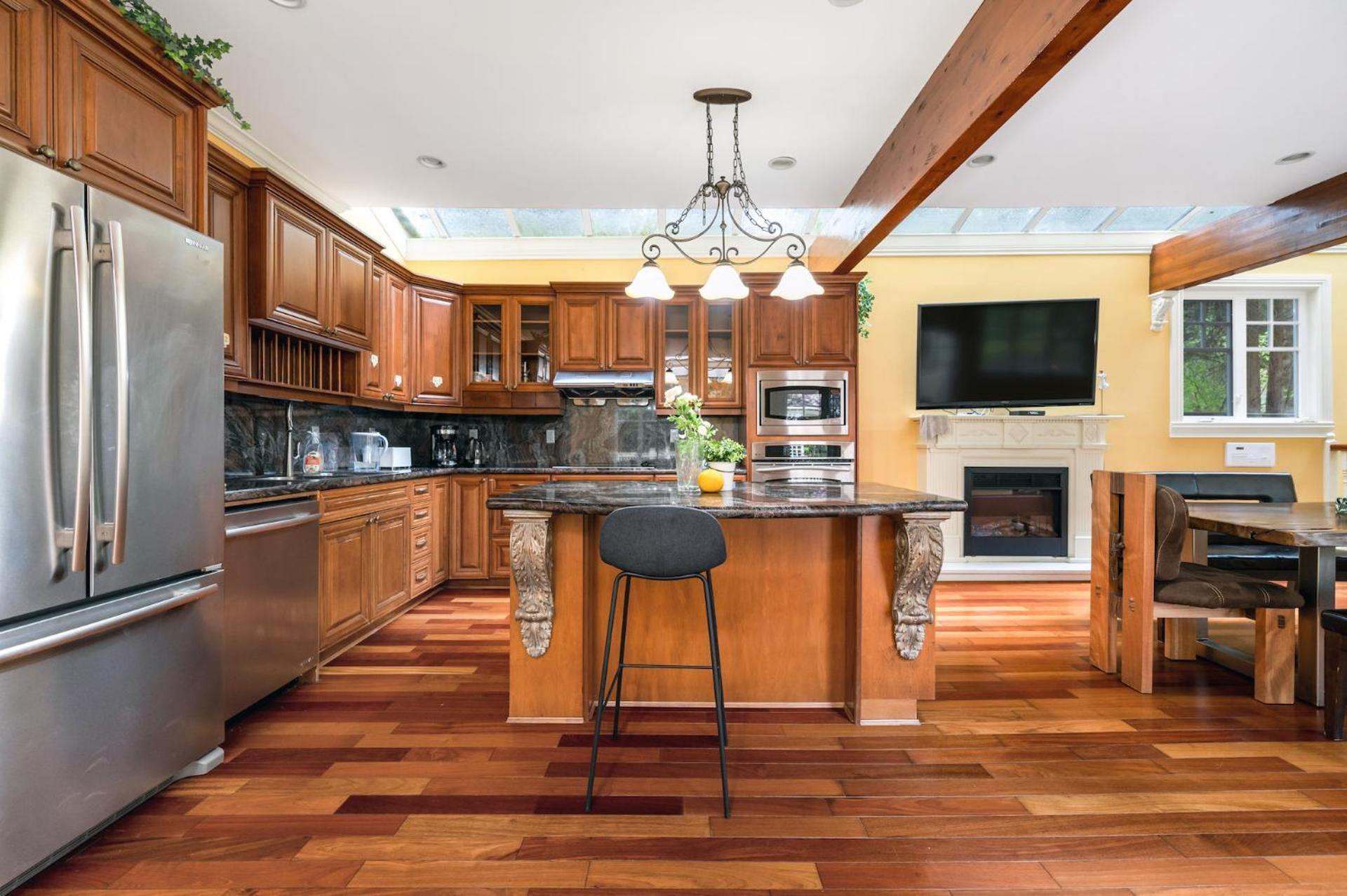 Charming Retreat On Cypress Street, Your Home Away From Home Ванкувър Екстериор снимка