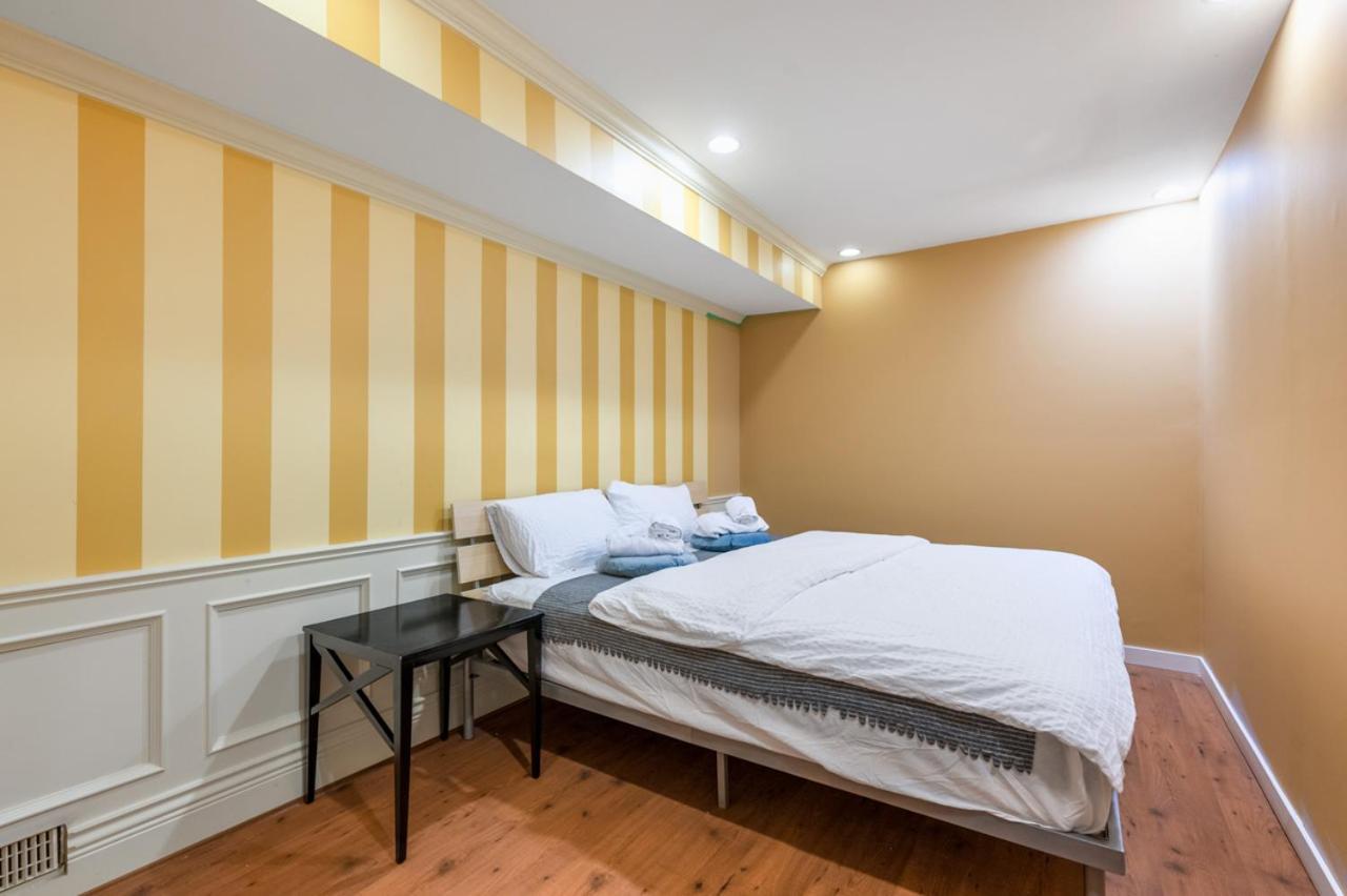 Charming Retreat On Cypress Street, Your Home Away From Home Ванкувър Екстериор снимка