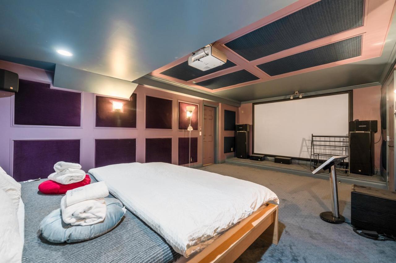 Charming Retreat On Cypress Street, Your Home Away From Home Ванкувър Екстериор снимка